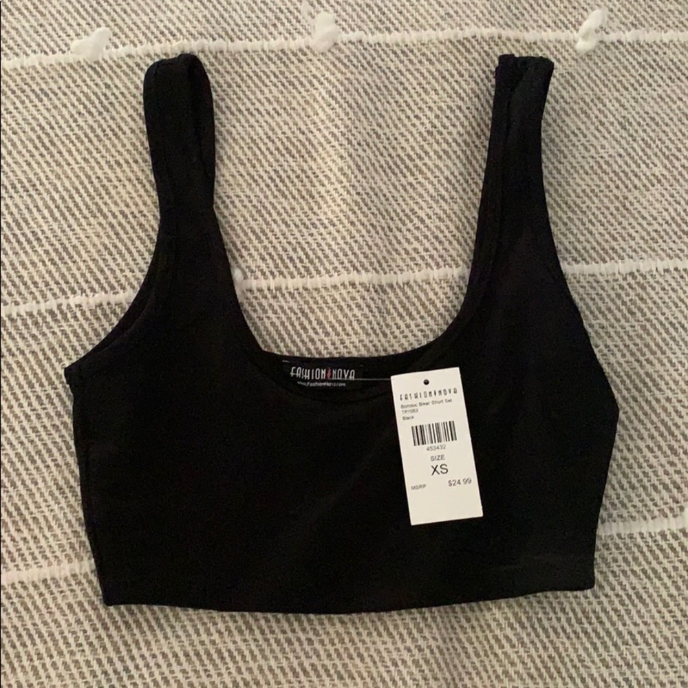 Crop top